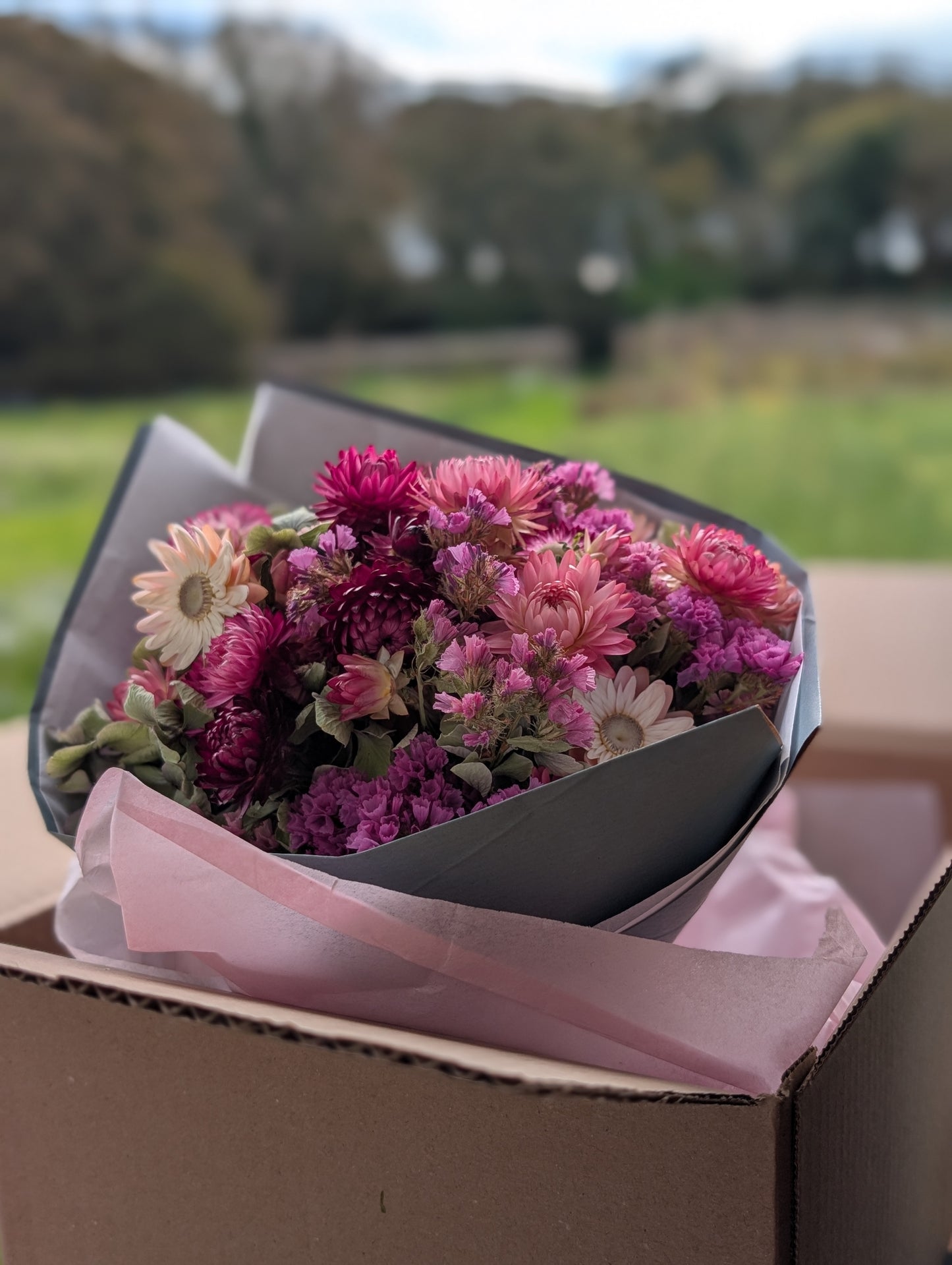 Bunch of flowers - Pink Petals