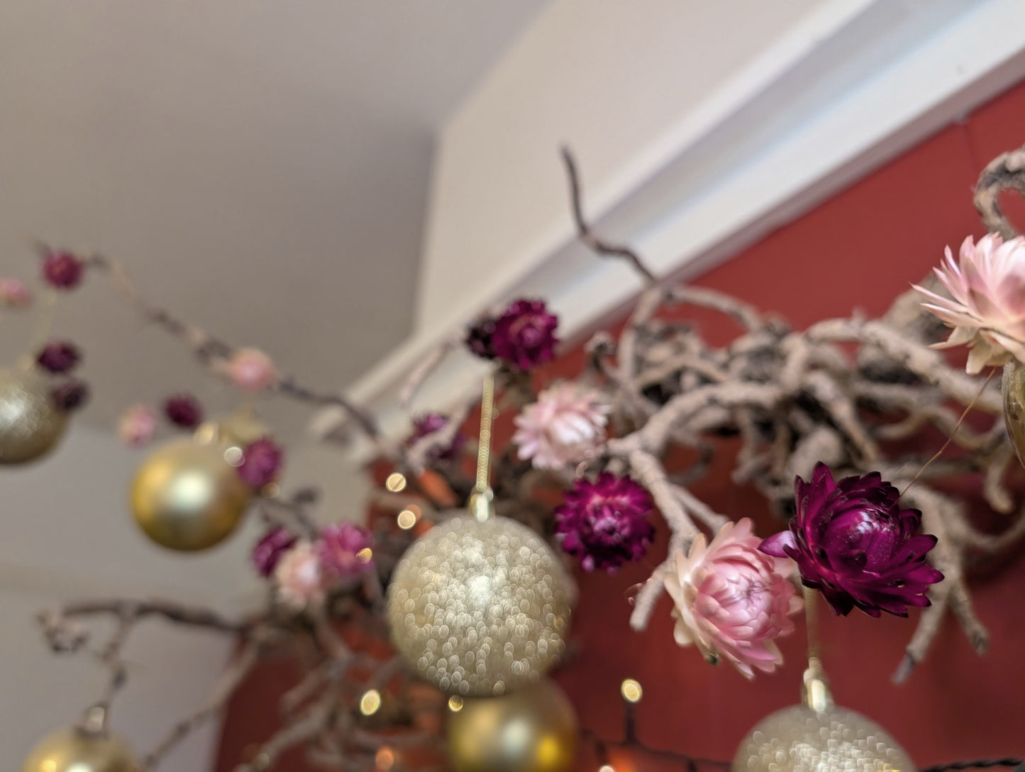 Festive flower bud Garland