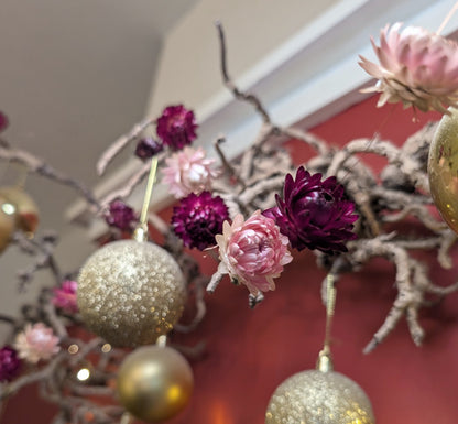 Festive flower bud Garland