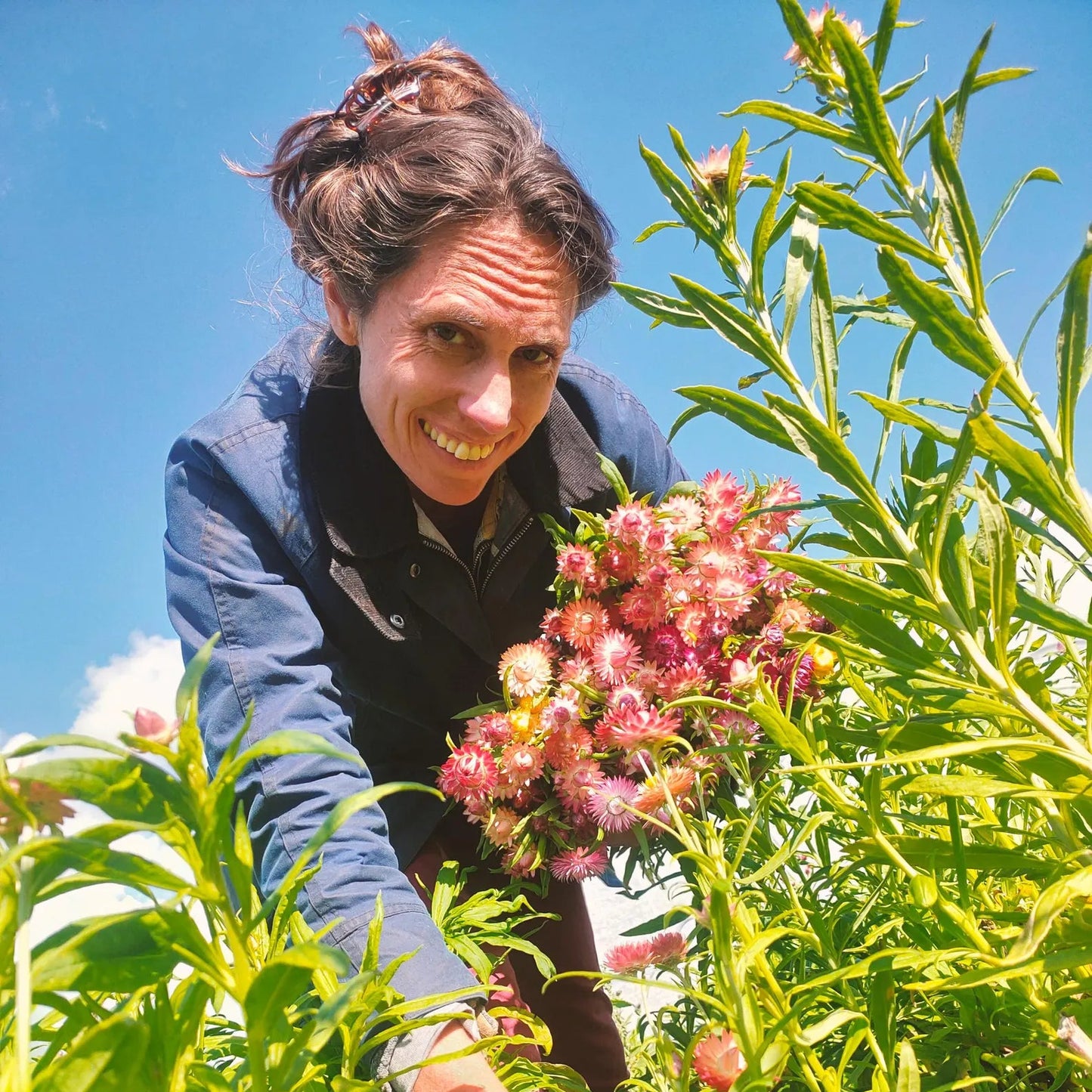Festive flower bud Garland